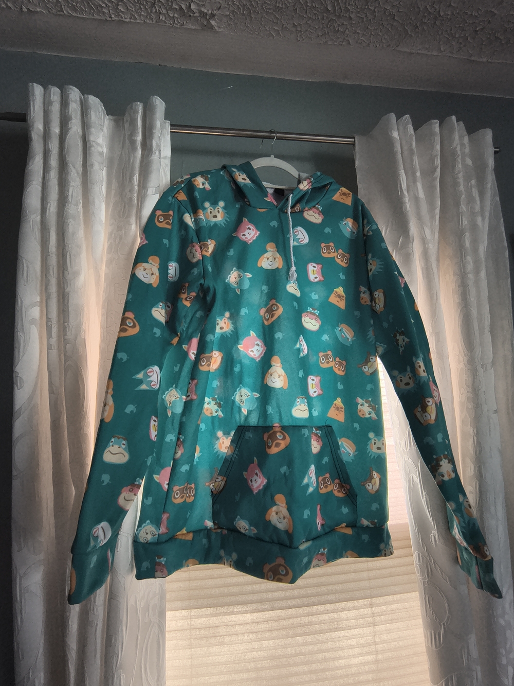 Animal Crossing All Over Print Teal Hoodie XXL Gamercore Kidcore Nintendo - Picture 2 of 5